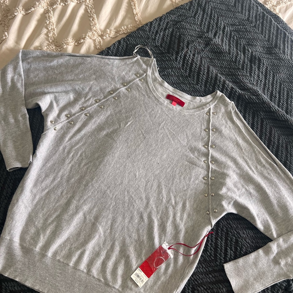 NWT Jennifer Lopez Cold Shoulder Gray Sweater with Silver Bead Accents